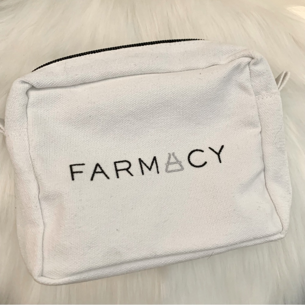 4/$30 Bundle 🍯Farmacy White Canvas Skincare Essentials Small Travel Pouch